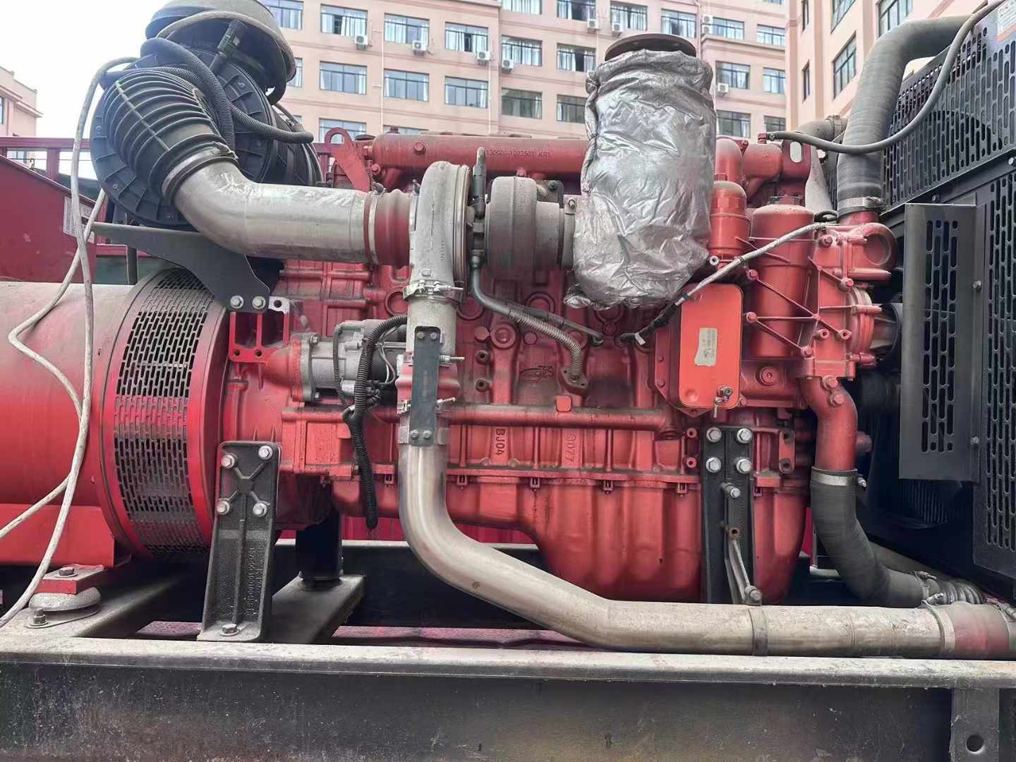 虎门港管委会如何选择适合 600kW 柴油发电机组的过载保护器？